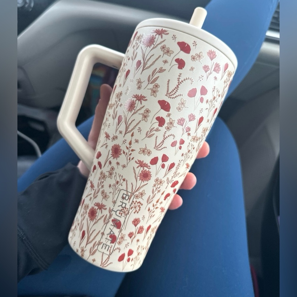 Brumate 30oz Poppy BNWT